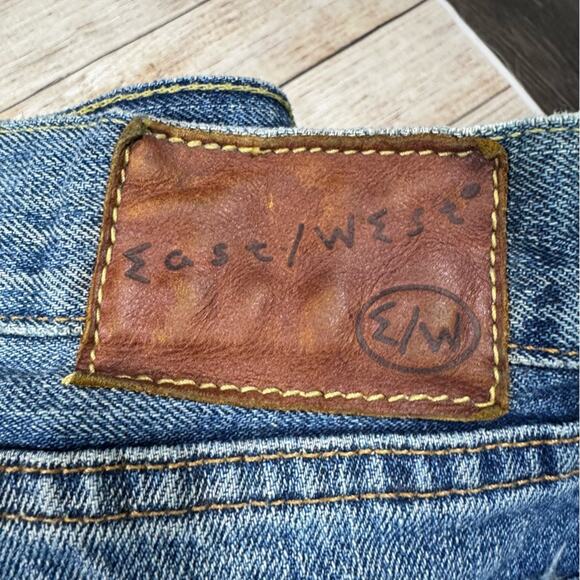 East West East/West Distressed Button Fly Mens Denim Jeans Size 38 *Flaws* - Picture 3 of 16
